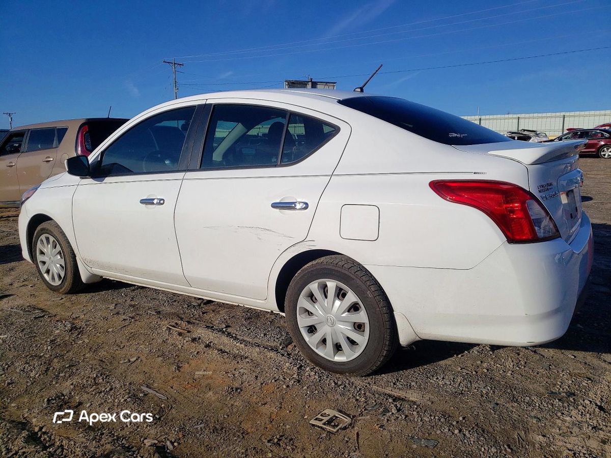 Nissan Versa 2017