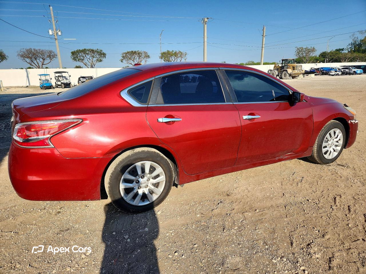 Nissan Altima 2015