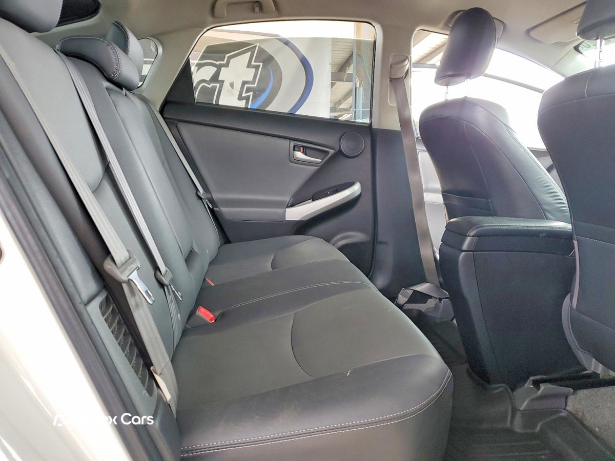 Toyota Prius 2012
