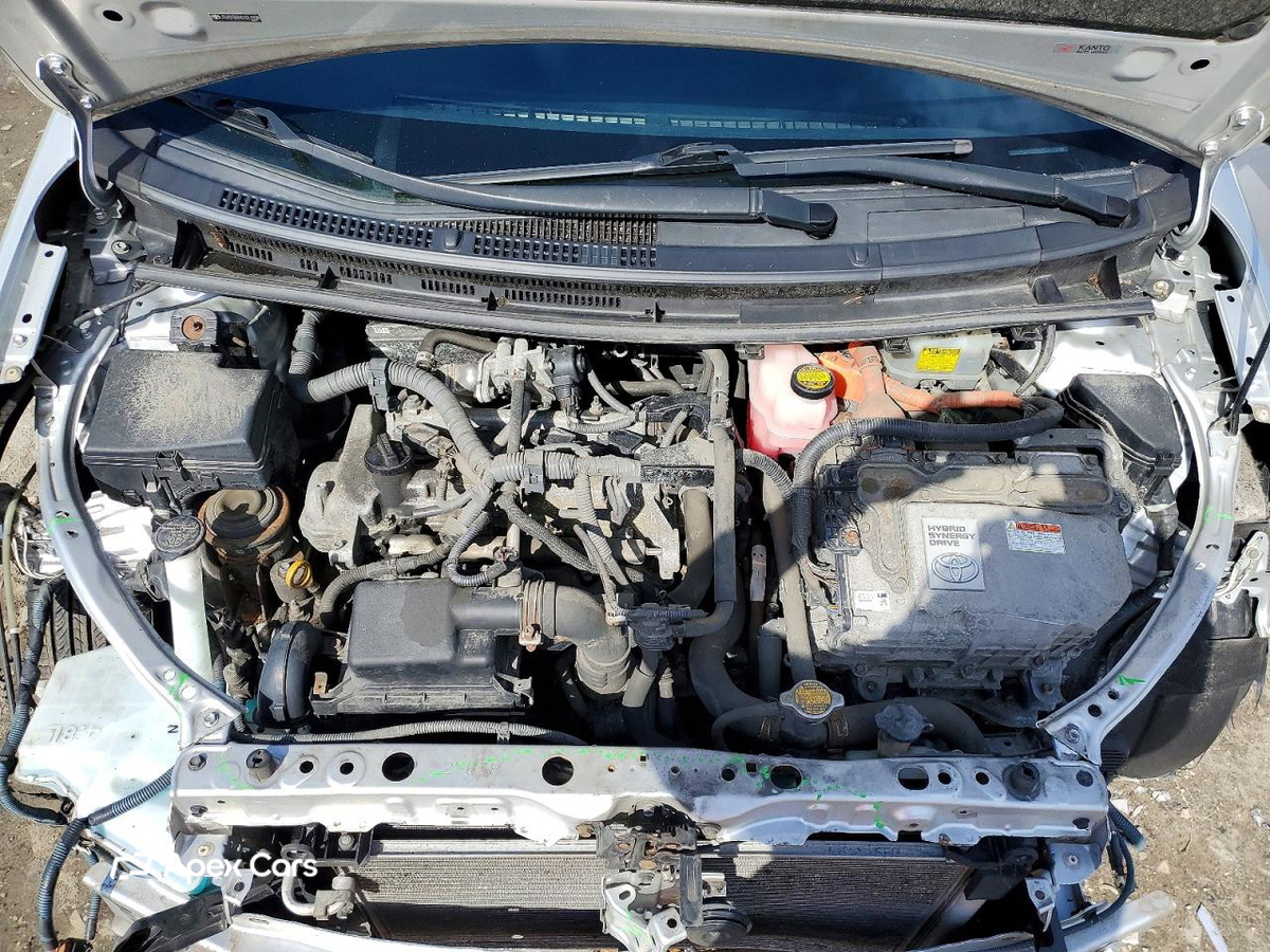 Toyota Prius 2012