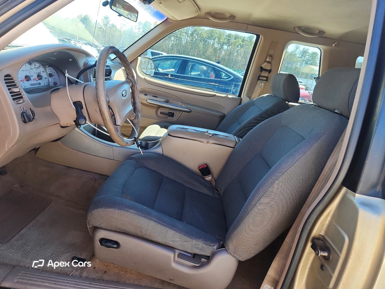 Ford Explorer 2001