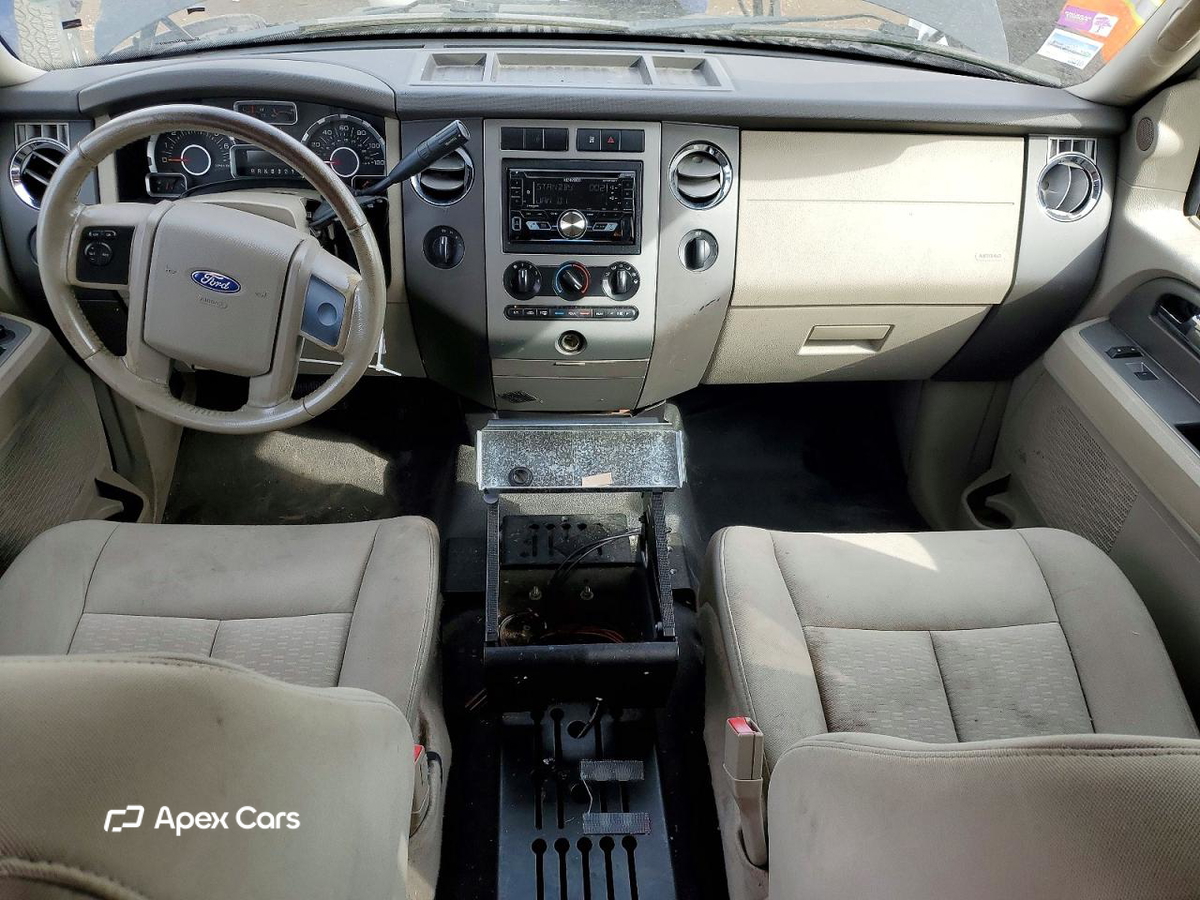 Ford Expedition 2012