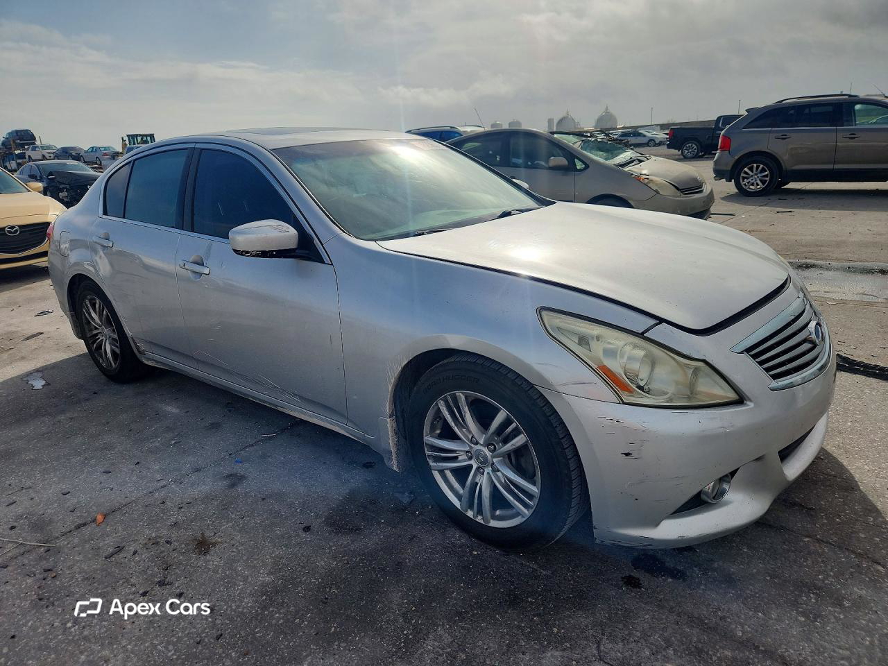 Infiniti G 2013
