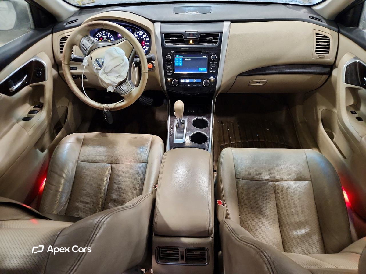 Nissan Altima 2014