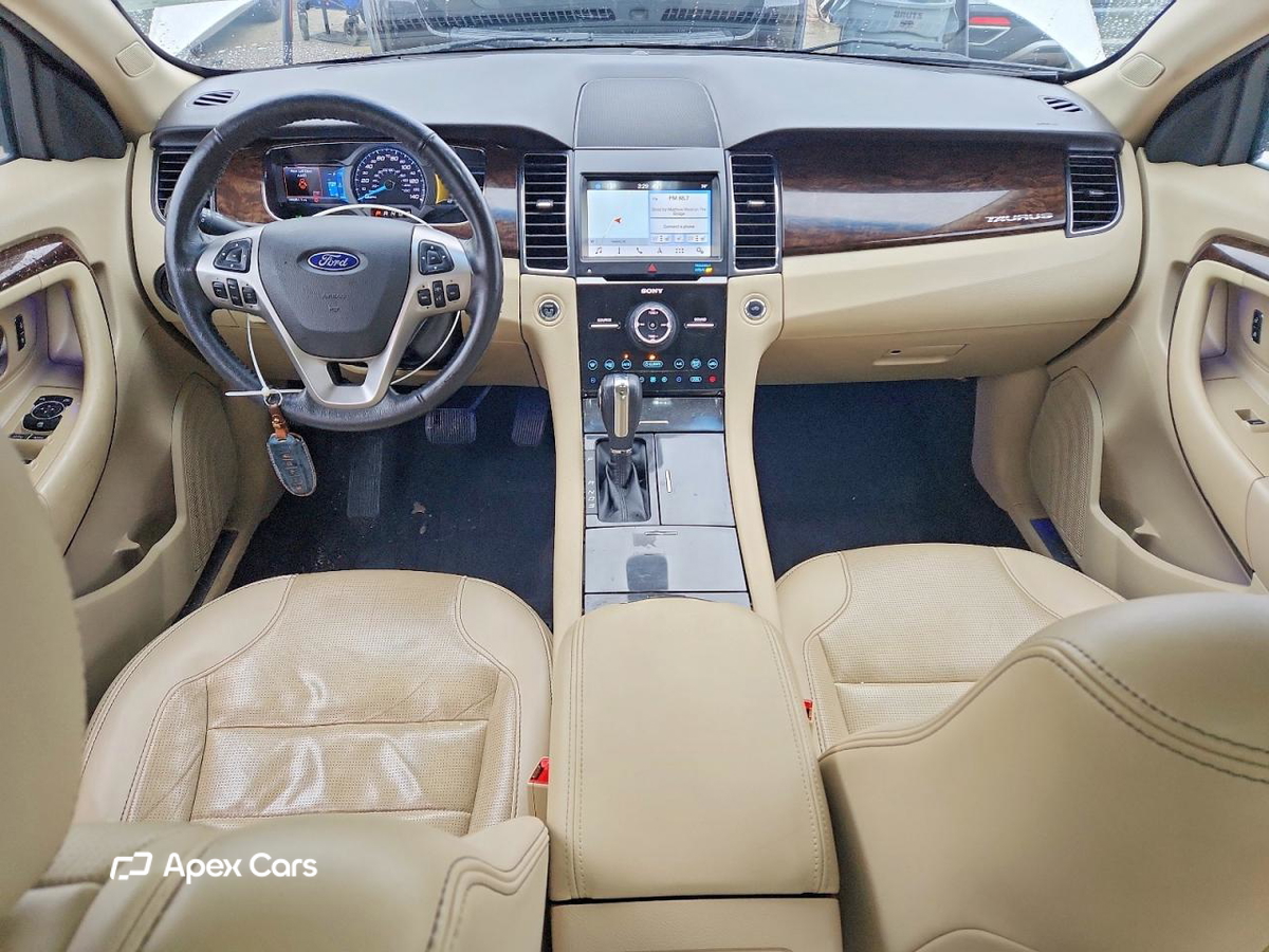 Ford Taurus 2019