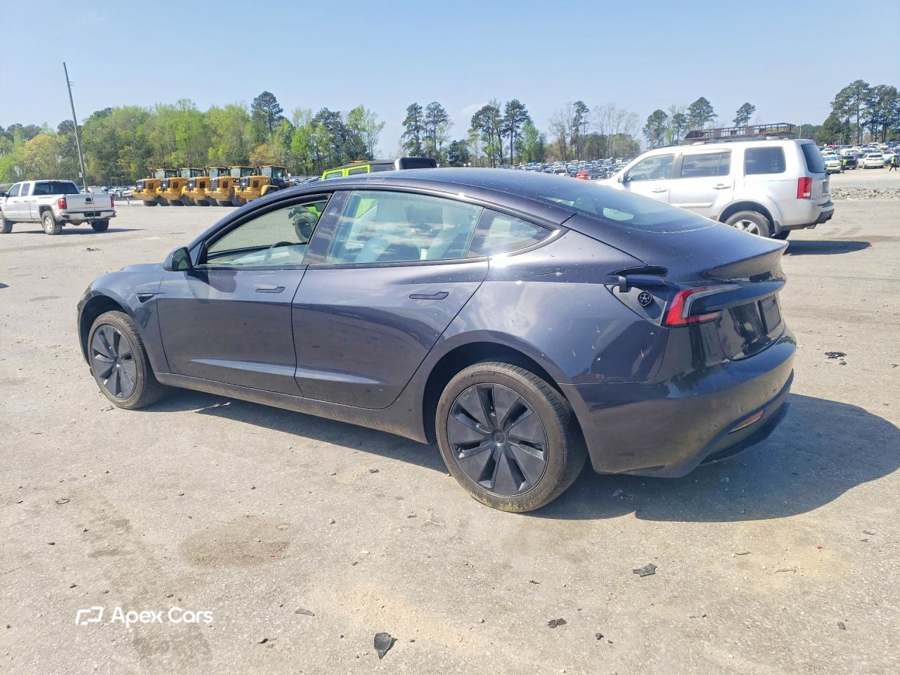 Tesla Model 3 2024