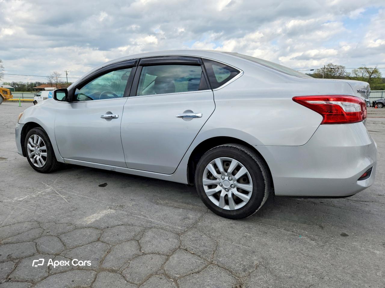 Nissan Sentra 2016