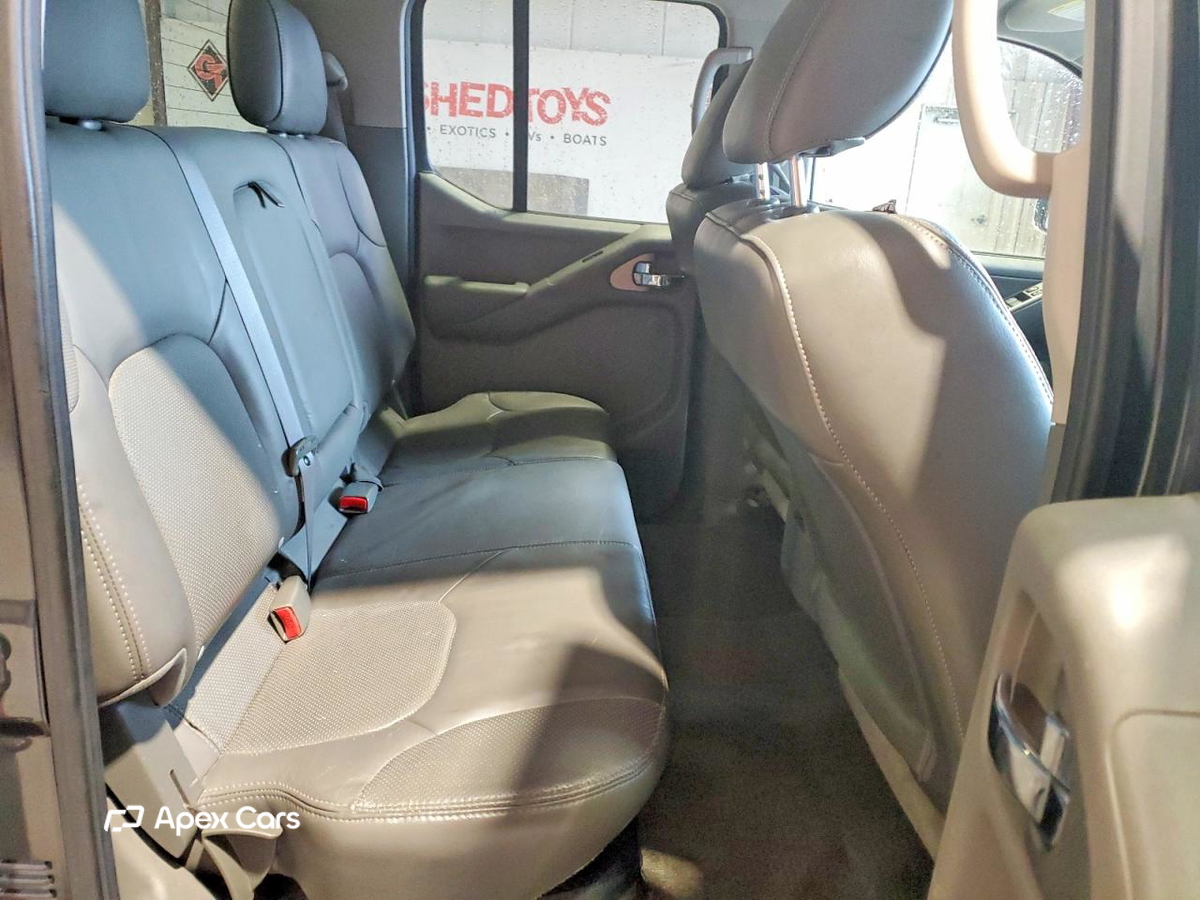 Nissan Navara (Frontier) 2010
