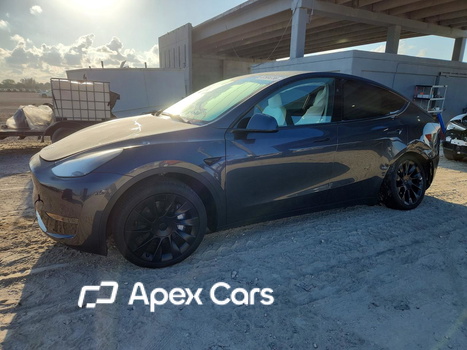 Tesla Model Y 2025 - Image 1 of 12