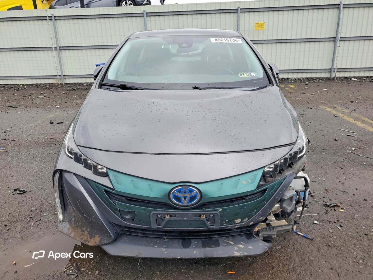 Toyota Prius 2017