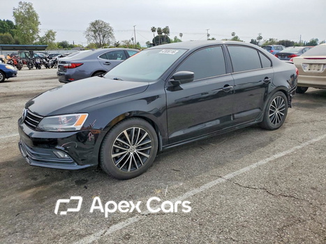 Volkswagen Jetta 2015 - Image 1 of 13