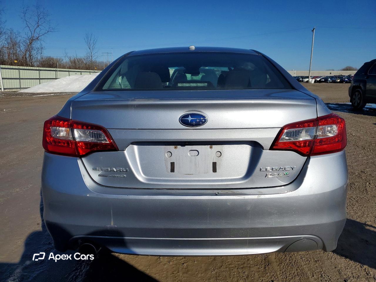 Subaru Legacy 2015