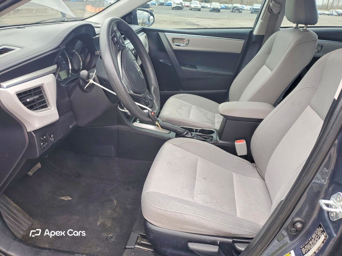 Toyota Corolla 2015