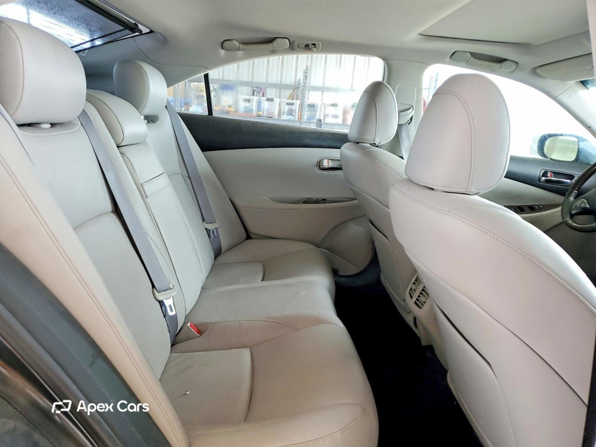 Lexus ES 2011