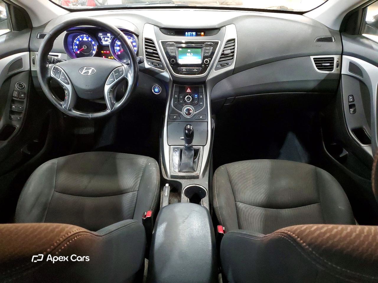 Hyundai Elantra 2016