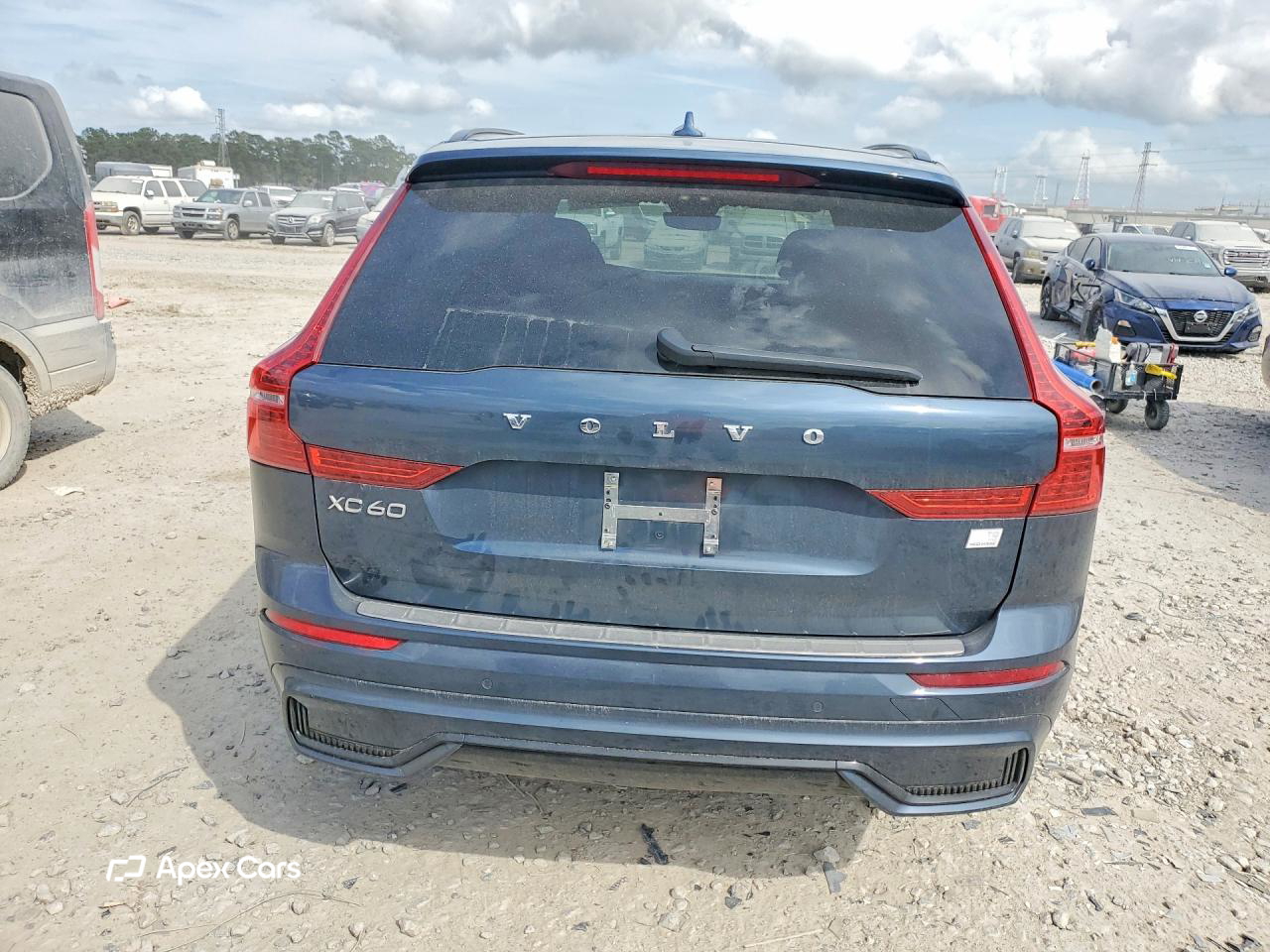 Volvo XC60 2022