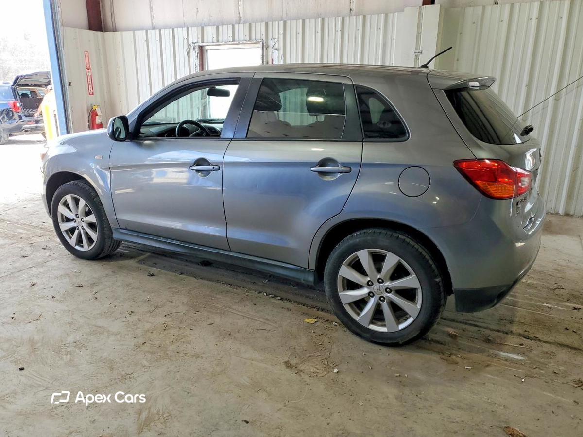Mitsubishi Outlander 2013