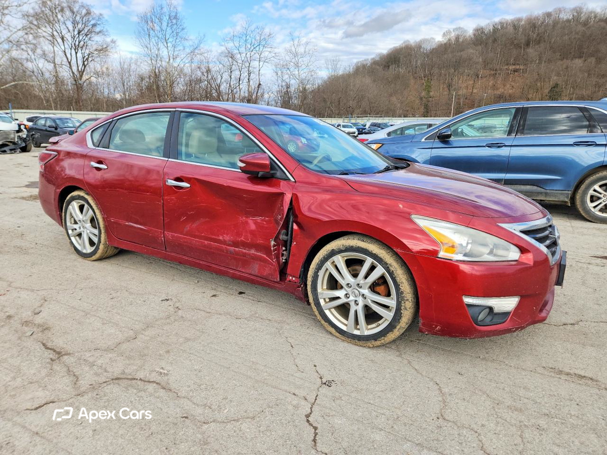 Nissan Altima 2015