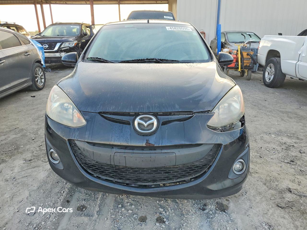 Mazda 2 2011
