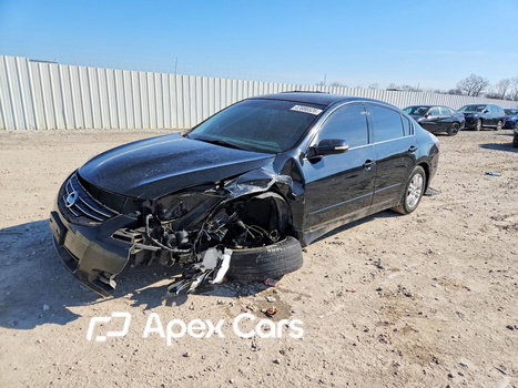 Nissan Altima 2012 - Zdjęcie 1 z 13