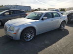 Chrysler 300 2005