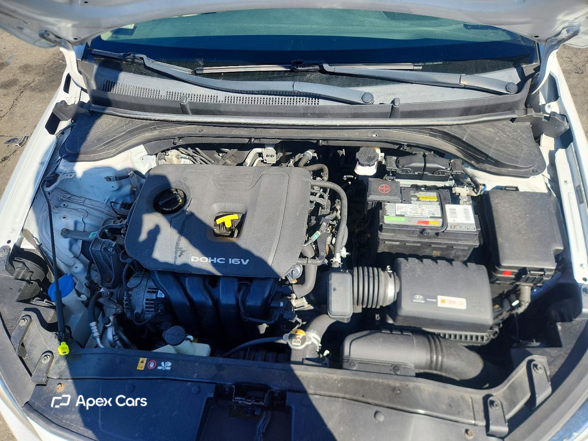 Hyundai Elantra 2018