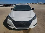 Nissan Versa 2020