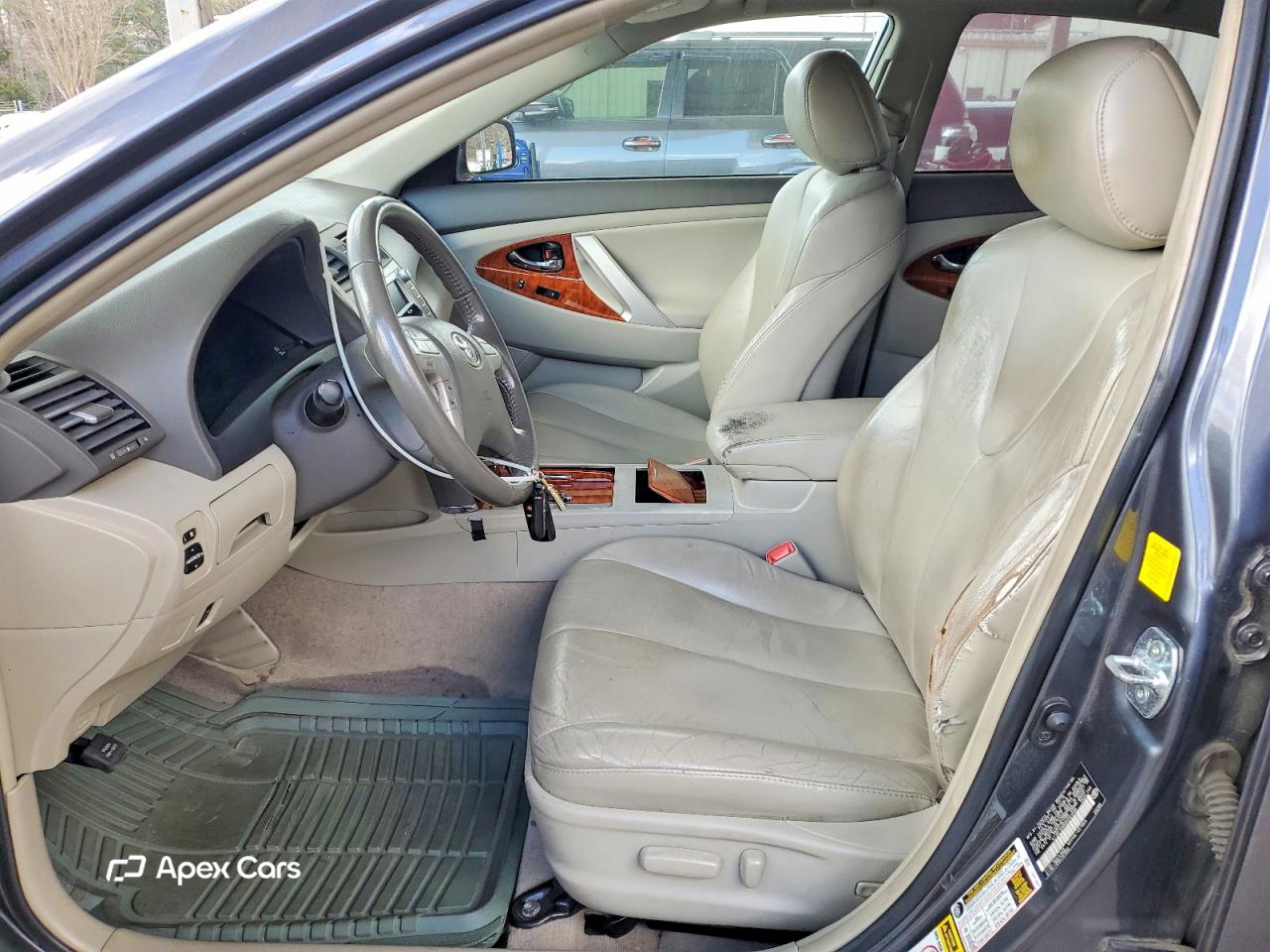 Toyota Camry 2011