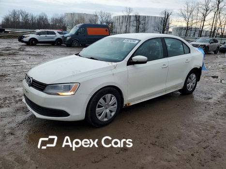 Volkswagen Jetta 2014 - Image 1 of 13