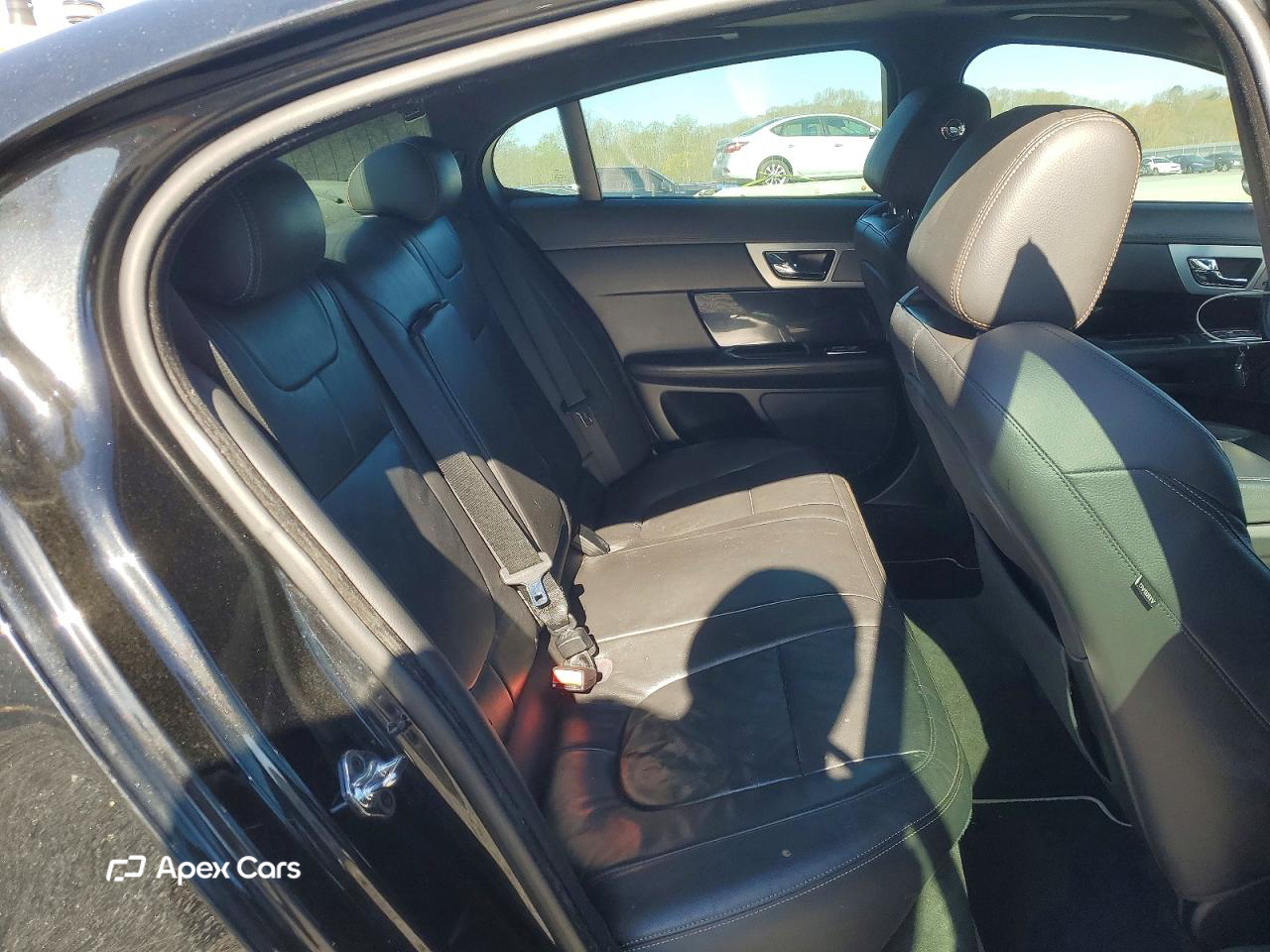 Jaguar XF 2015