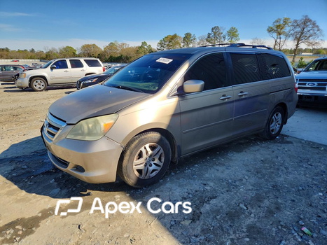 Honda Odyssey 2005 - Image 1 of 13