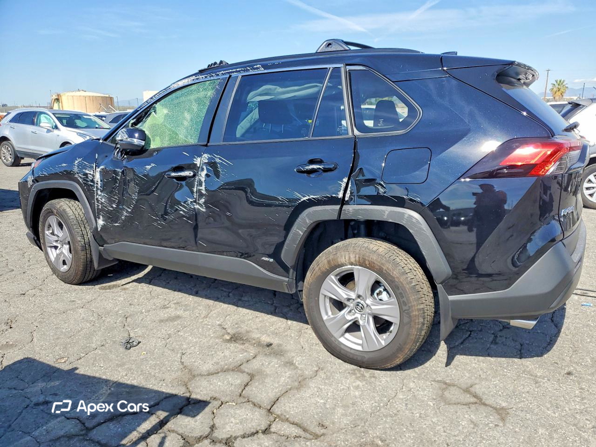 Toyota RAV 4 2025