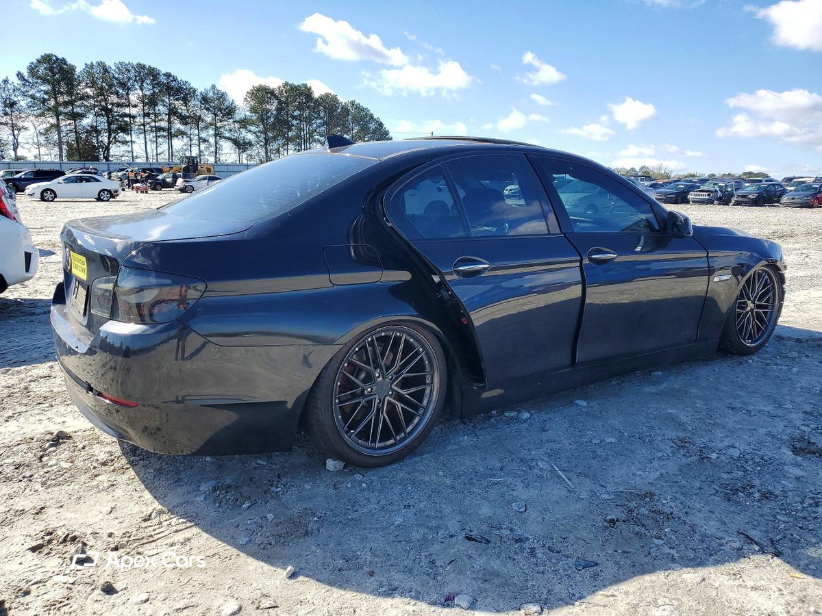 BMW Series 5 2011