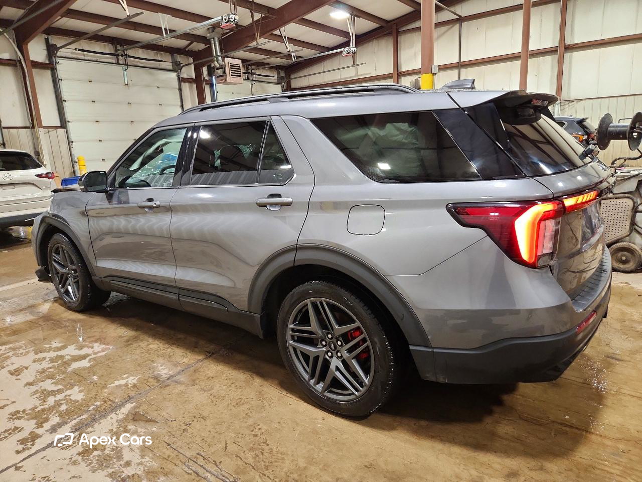 Ford Explorer 2025