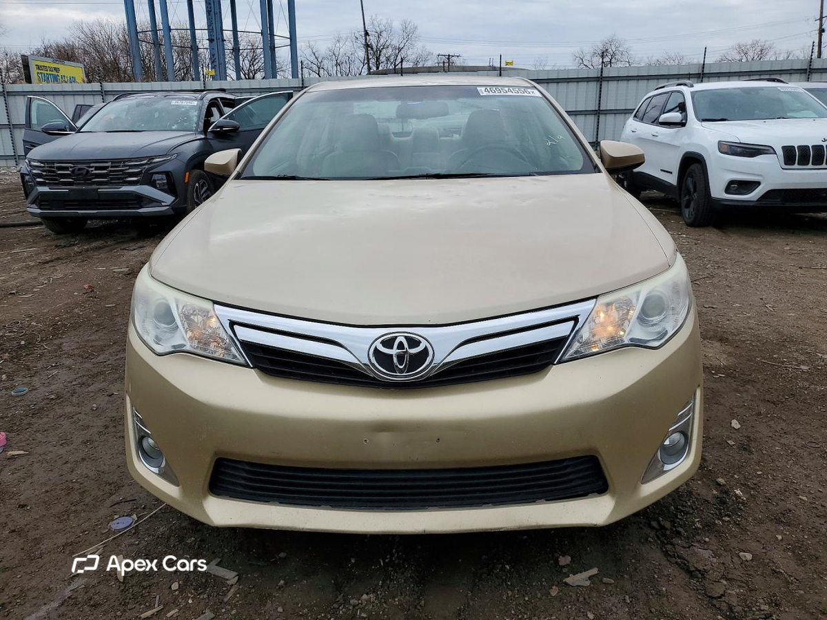 Toyota Camry 2012