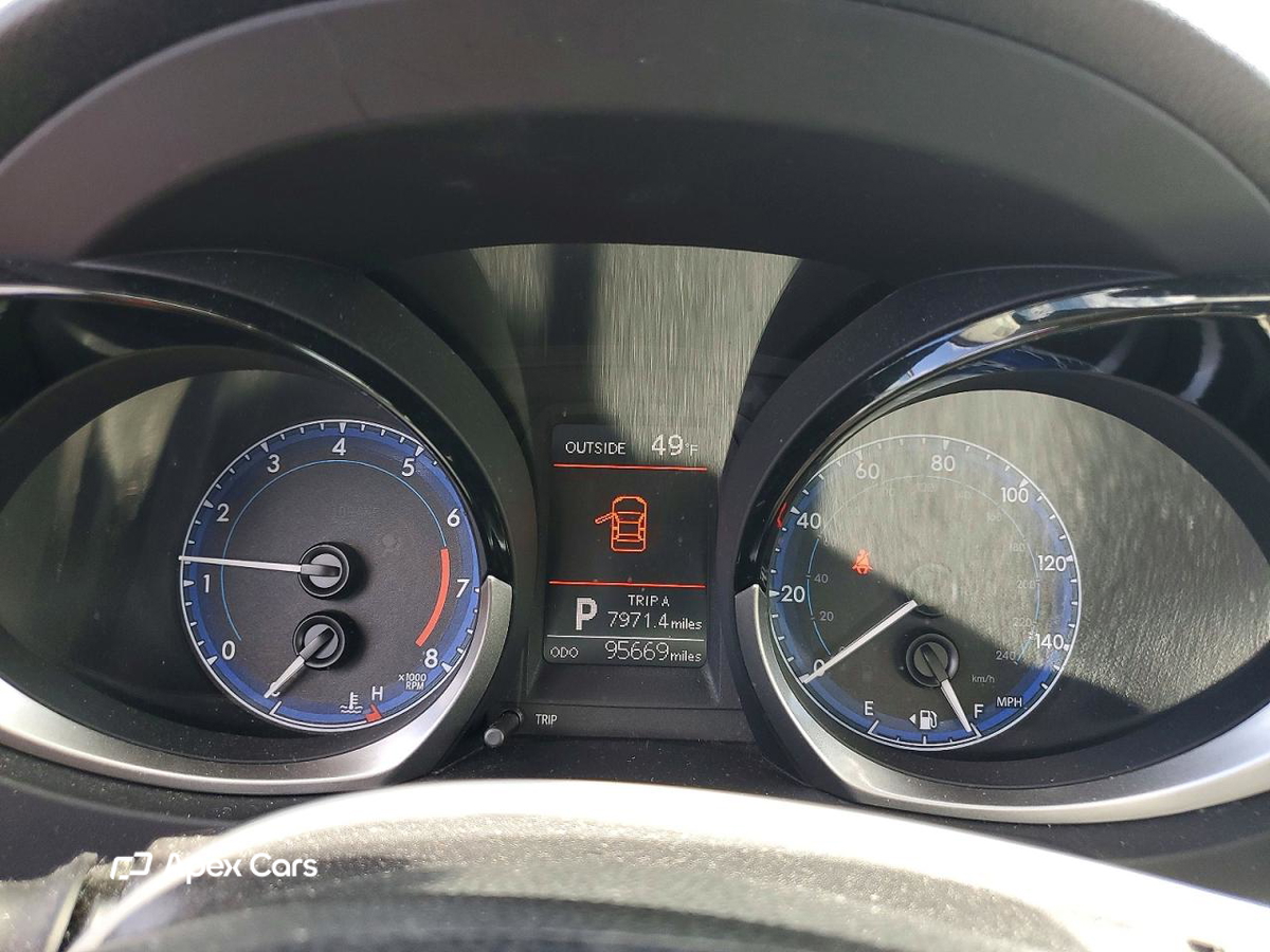 Toyota Corolla 2015