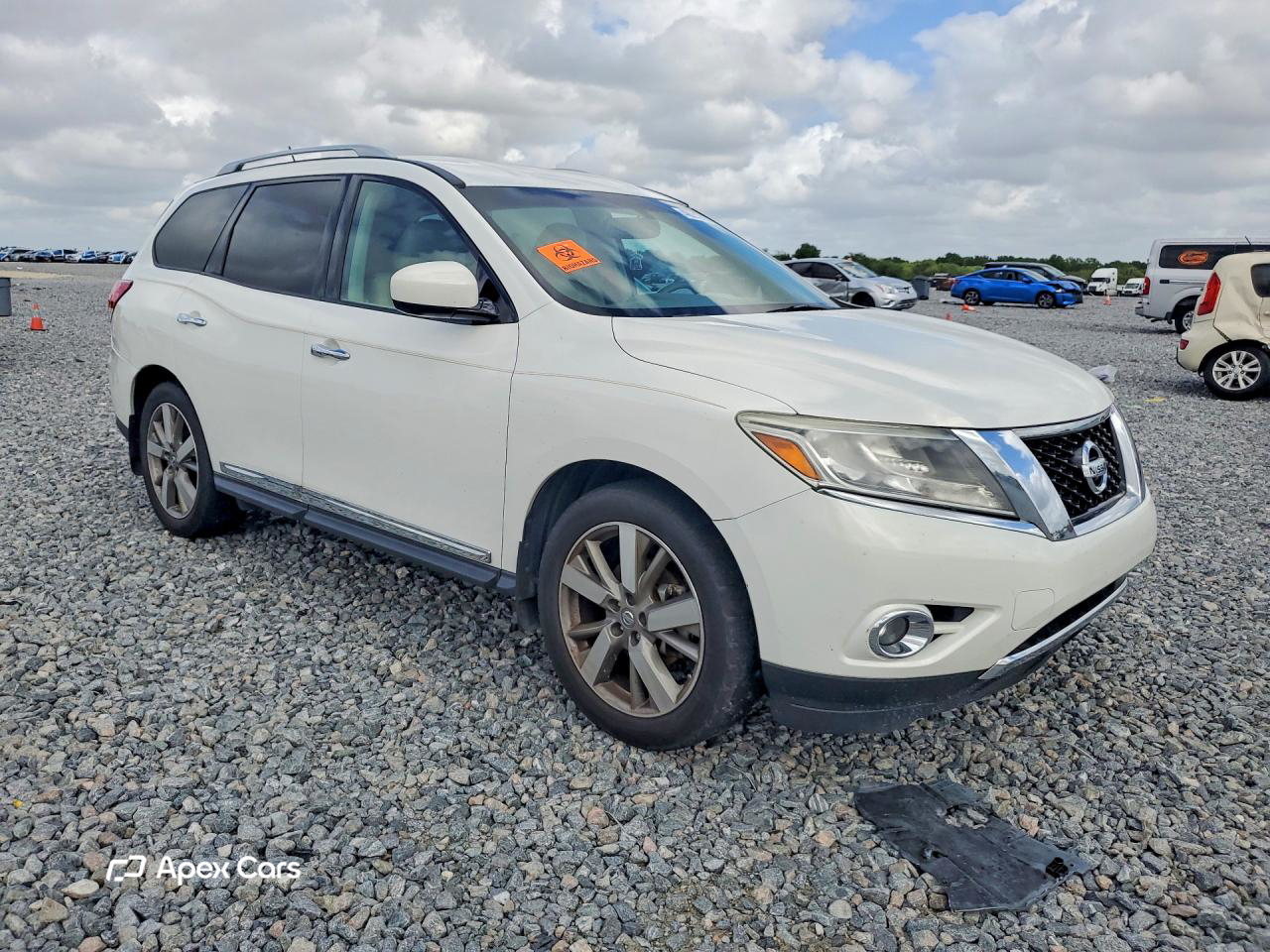 Nissan Pathfinder 2014