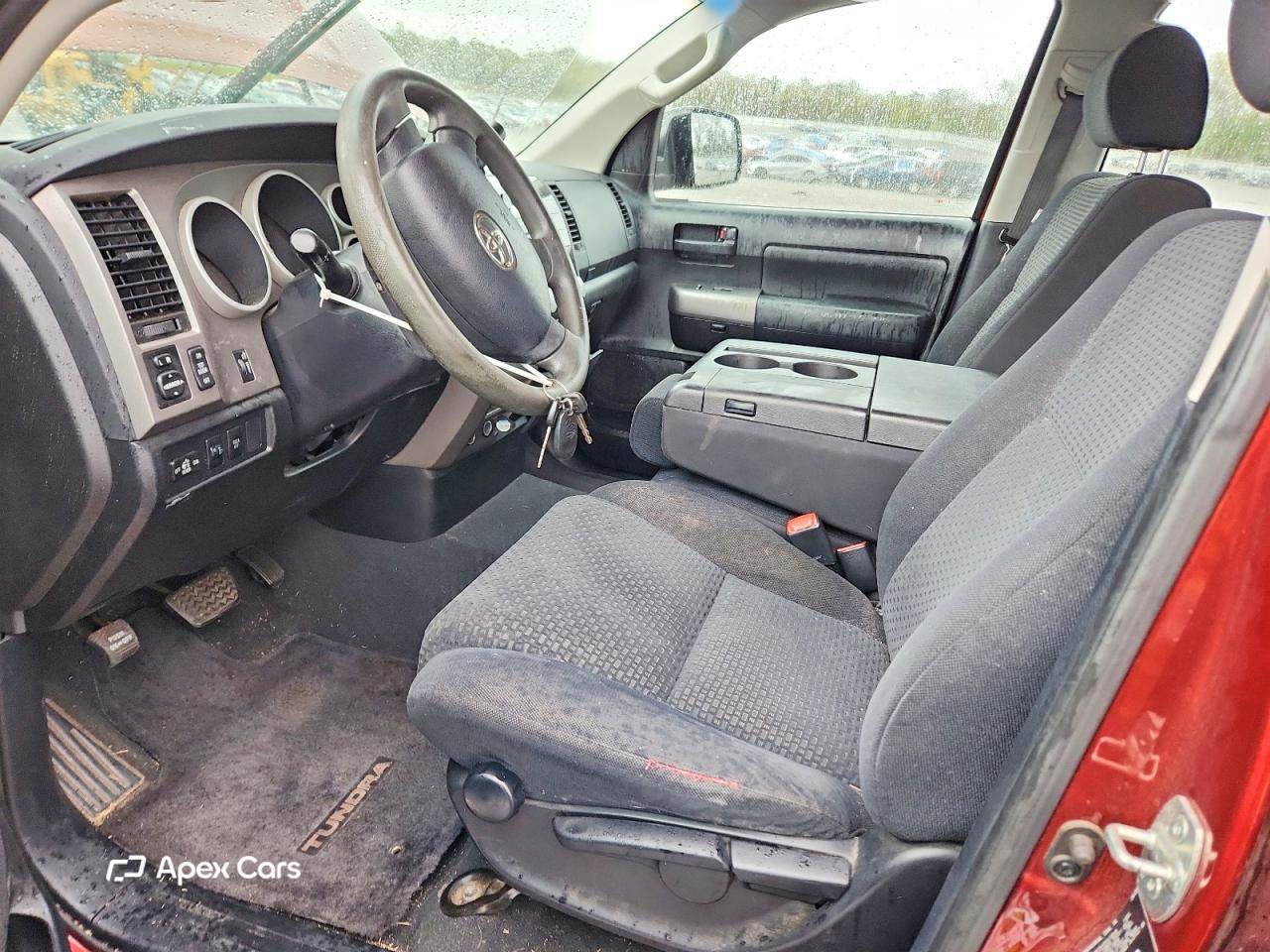 Toyota Tundra 2010