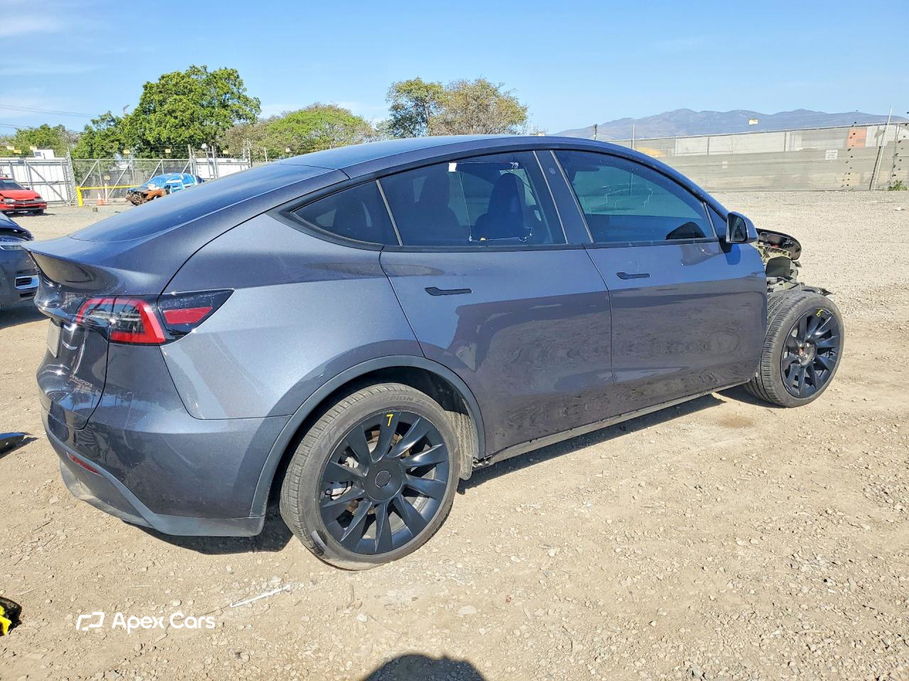 Tesla Model Y 2023