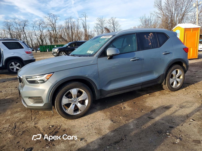 2020 Volvo XC40 - Image 1 of 5