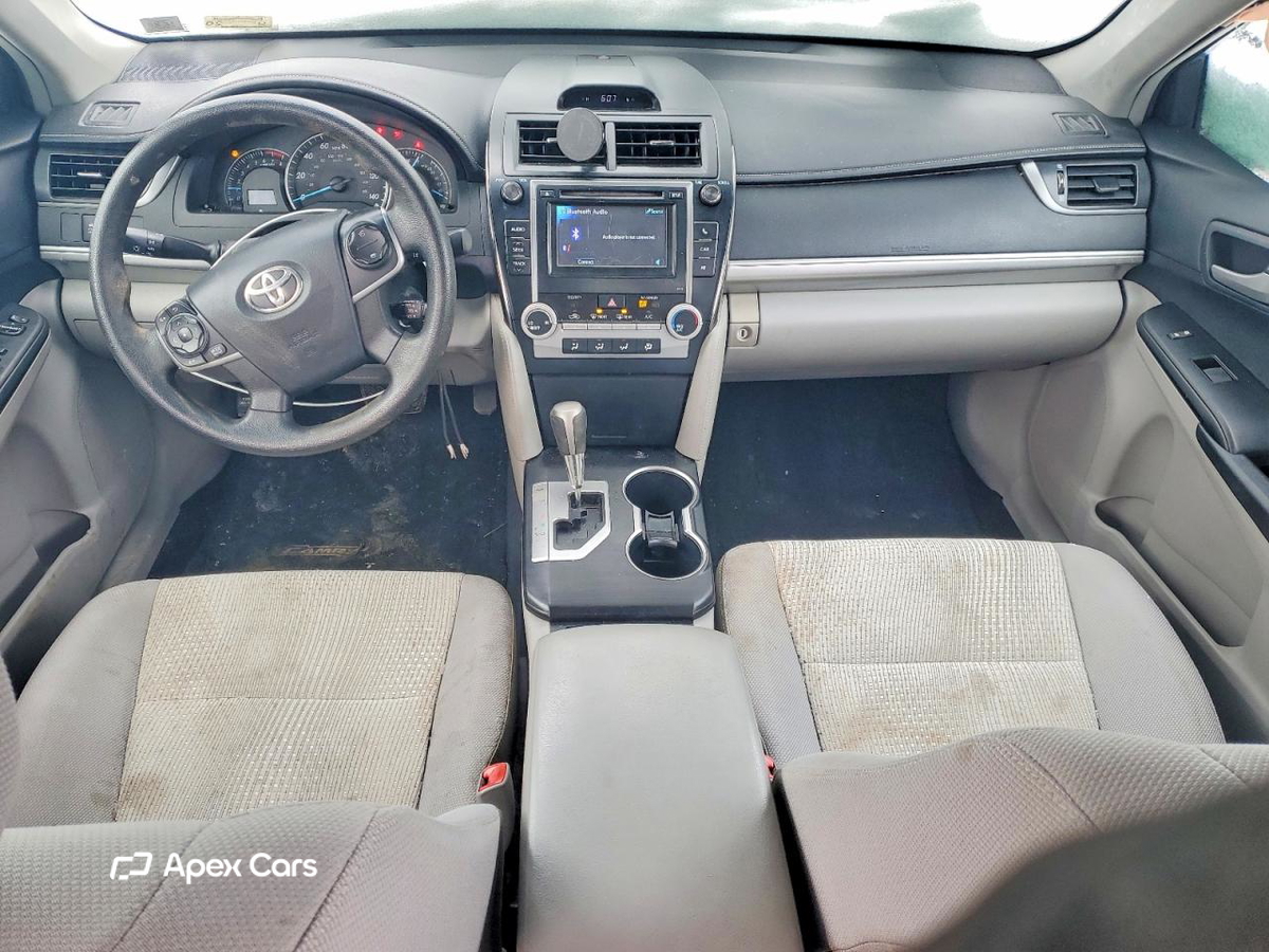 Toyota Camry 2012