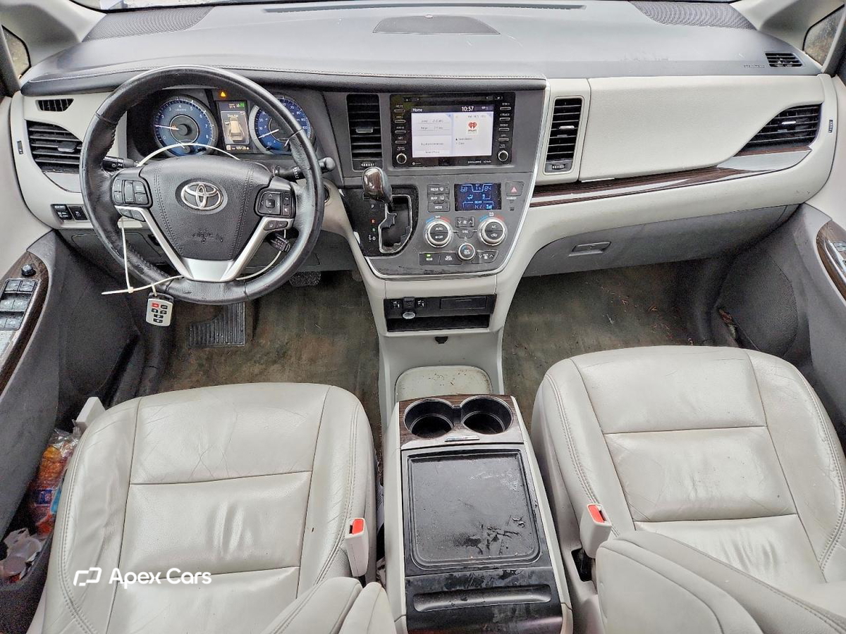 Toyota Sienna 2018