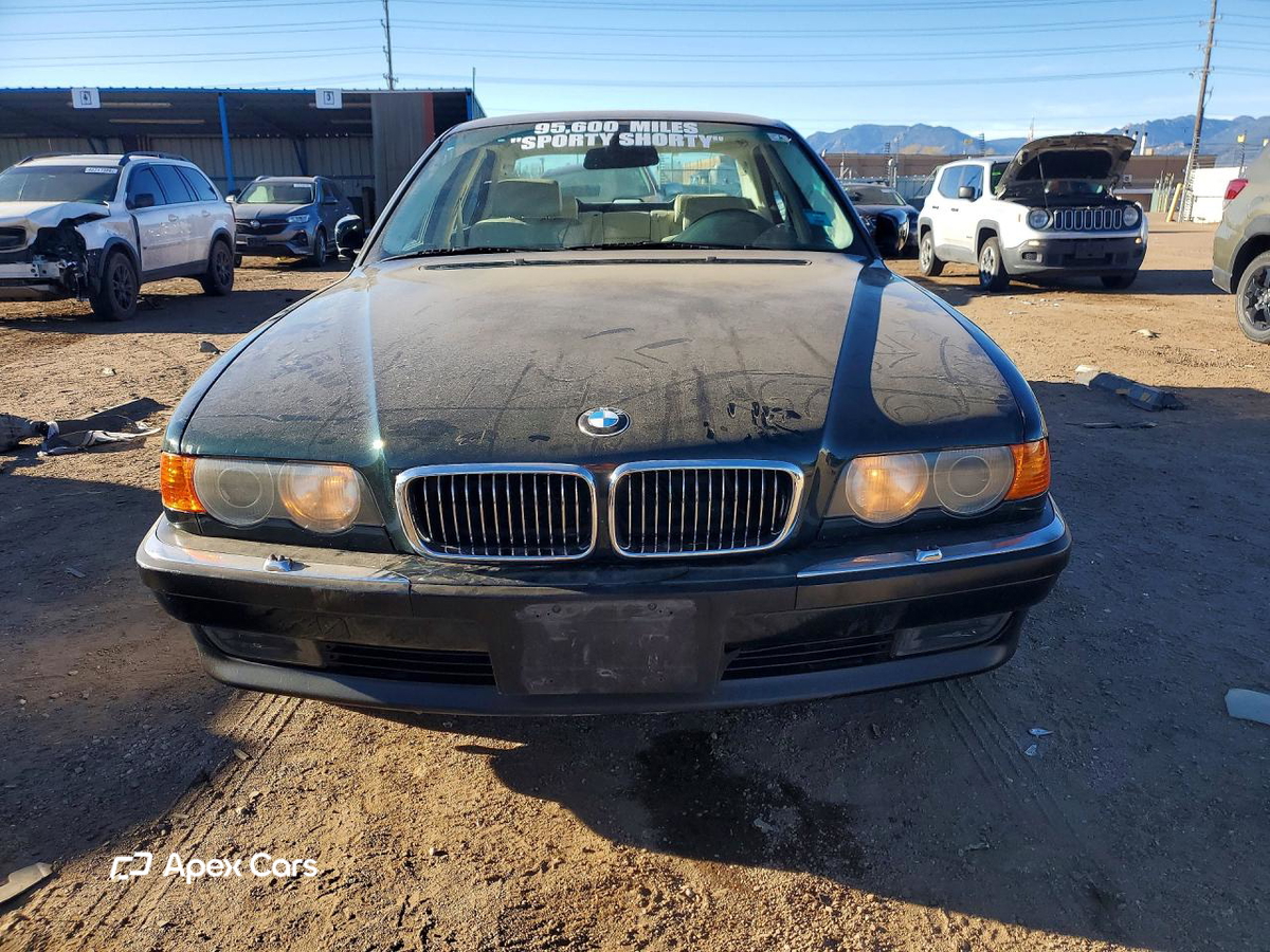 BMW Series 7 2000