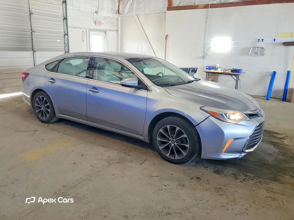 Toyota Avalon 2016