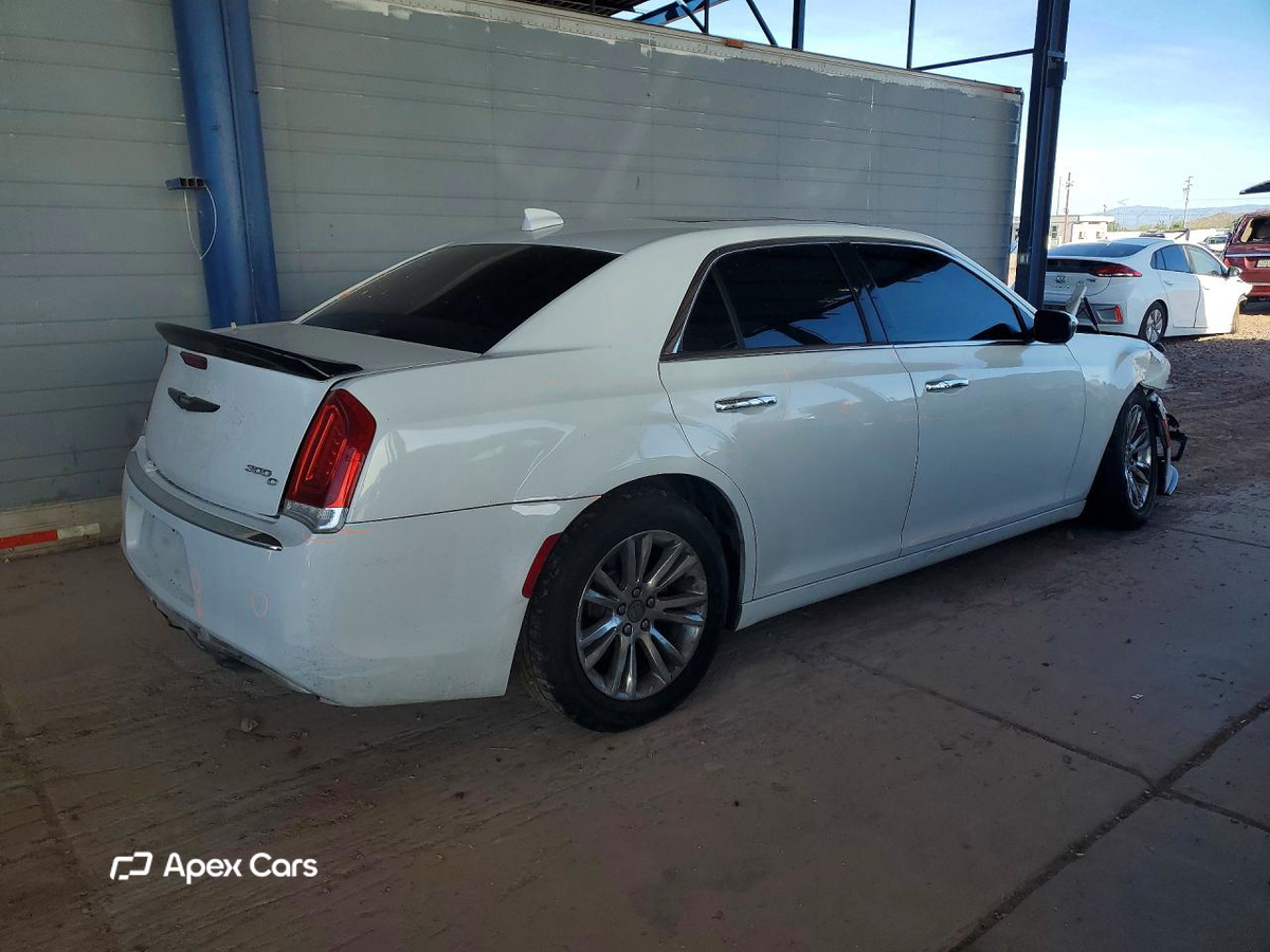 Chrysler 300 2016