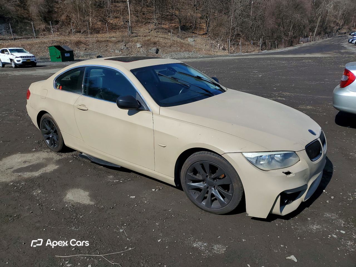 BMW Series 3 2012