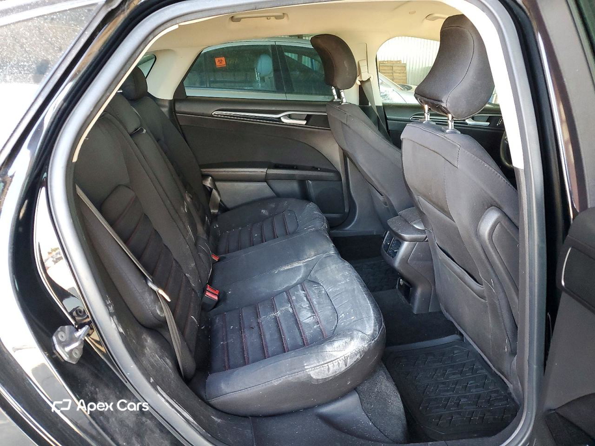 Ford Fusion 2016