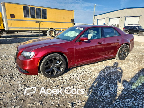 Chrysler 300 2022 - Image 1 of 13