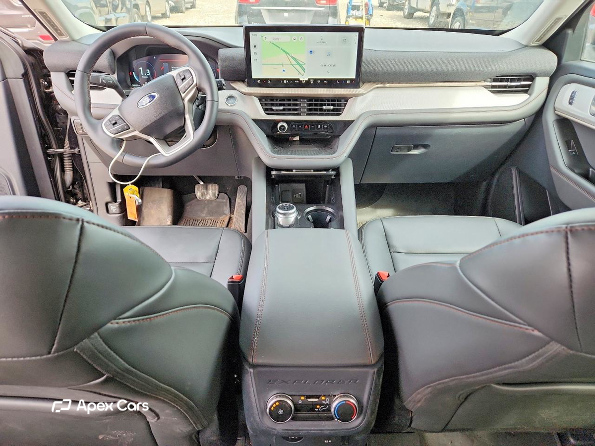 Ford Explorer 2025