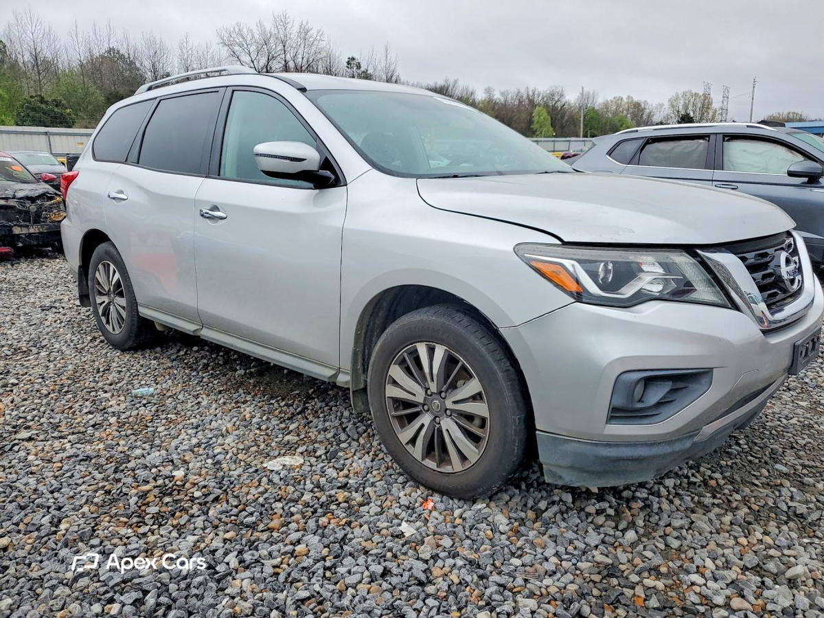 Nissan Pathfinder 2017